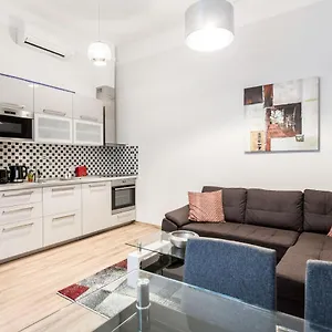Quiet Nest In The Bustling Centre Of Budapest